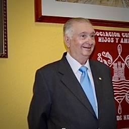 Representantes de la Asociación del Camino de Santiago Complutense